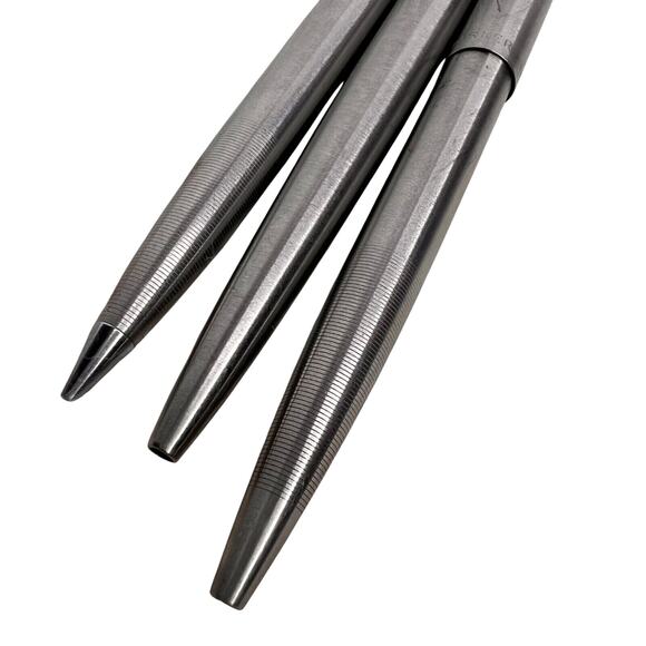 Vintage 70s Parker Pens 1 Jotter with 2 Twist Lock Ballpoint Silvertone Writing - Picture 8 of 9